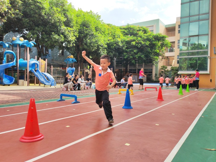 【西区】西区中心幼儿园开展体育活动观摩研讨教研活动(3)